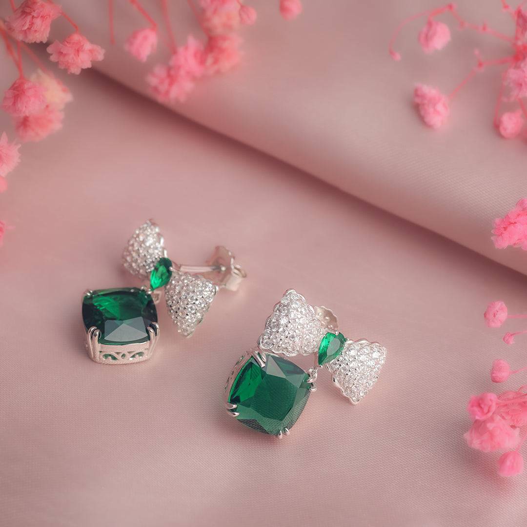 Emerald Elegance Bows Silver Earrings