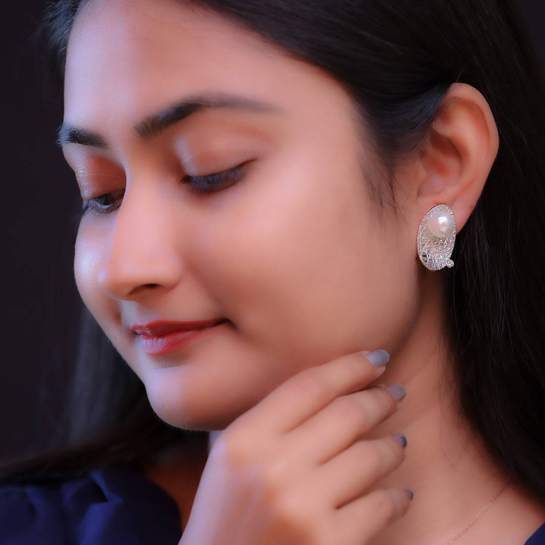 Seashell Secrets Pearl Silver Earrings