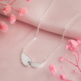 Seraphic Shine Silver Necklace with MOP