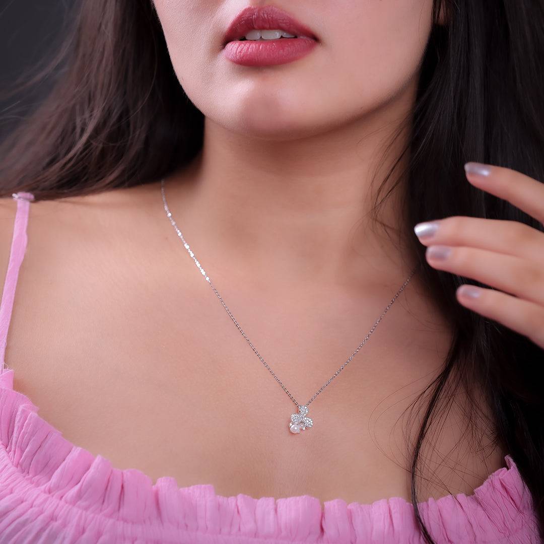 Silver Clover Pearl Duo Necklace